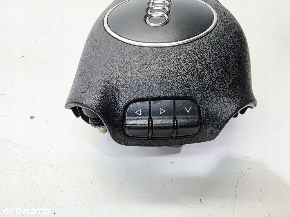 PODUSZKA POWIETRZNA KIEROWCZY MULTIFUNKCJA AUDI A4 B6 A6 C5 8E0880201M 4/25 - 4