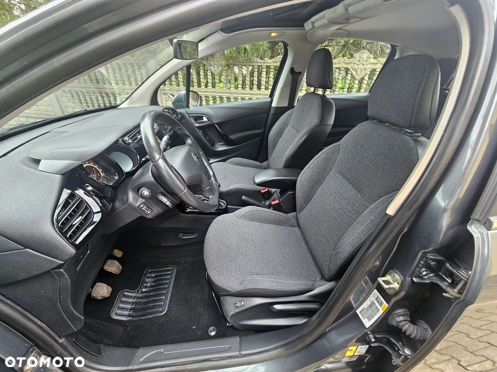 Citroën C3 1.2 PureTech Shine - 20