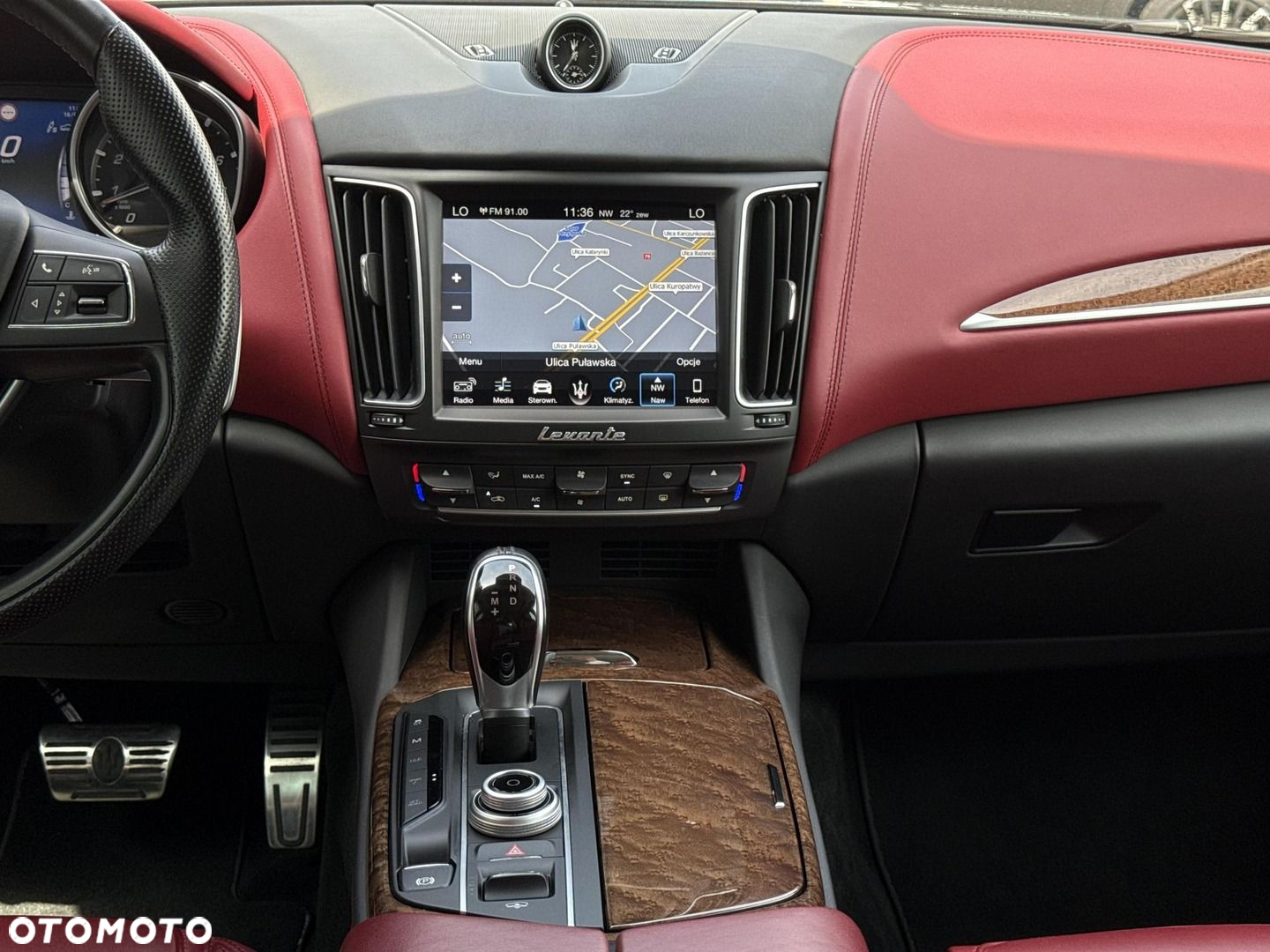 Maserati Levante Essence - 22
