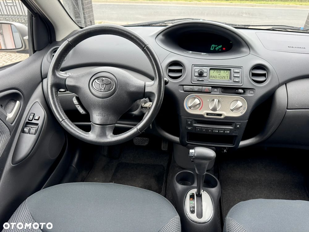 Toyota Yaris 1.3 Automatik Sol - 16