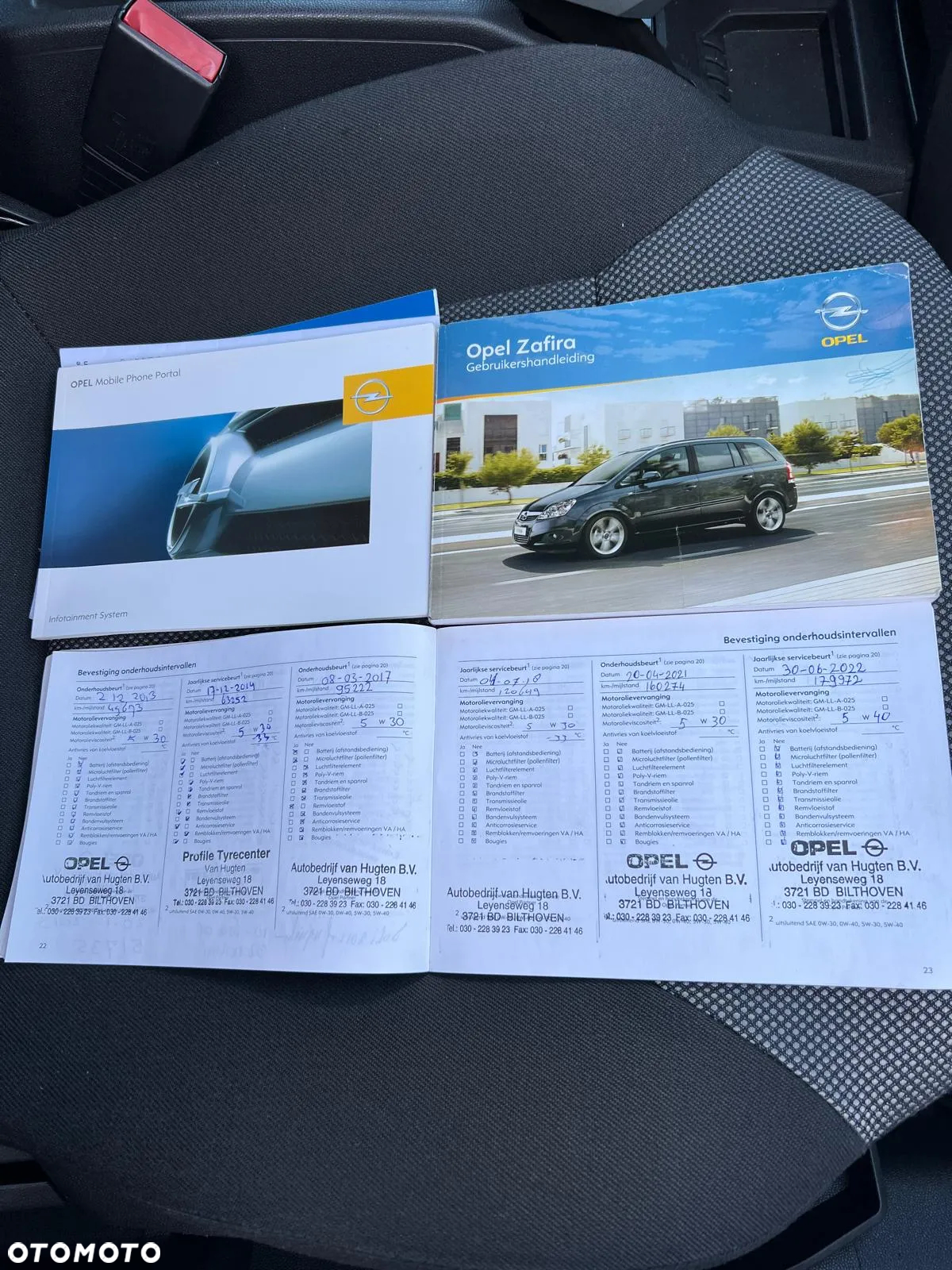 Opel Zafira 1.8 Cosmo - 9