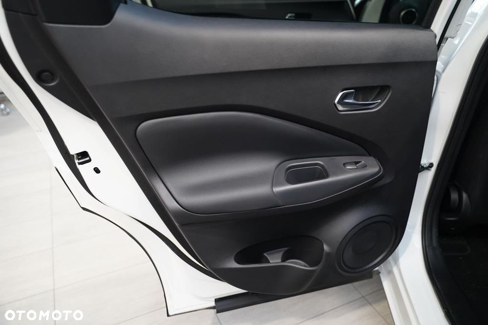 Nissan Juke 1.0 DIG-T Acenta DCT - 8