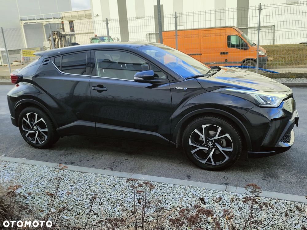 Toyota C-HR 2.0 Business-Edition - 3