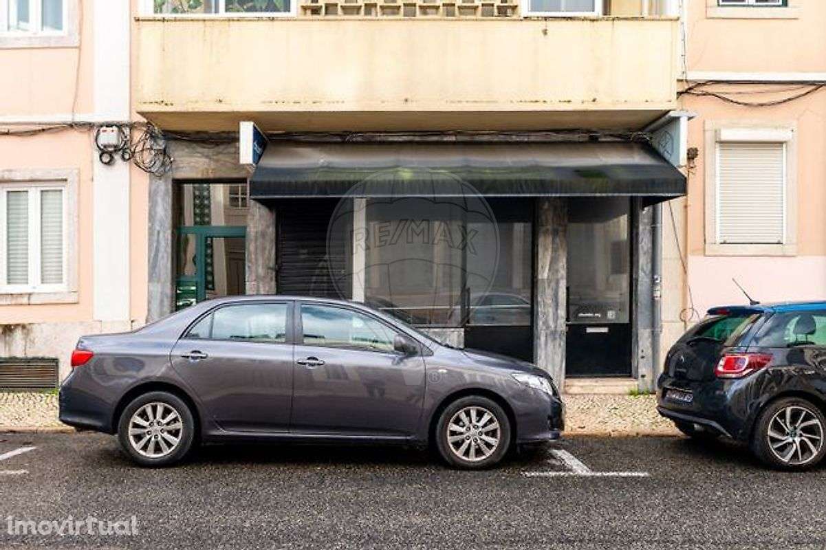 Armazém  para arrendamento - Grande imagem: 2/13