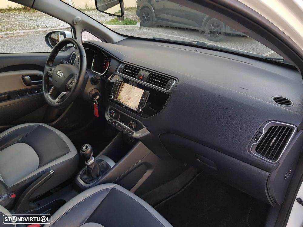 Kia Rio 1.1 CRDi TX Prime - 18