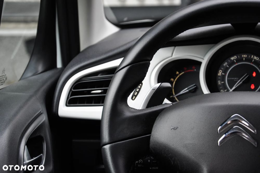 Citroën C3 e-HDi 70 EGS Selection - 16