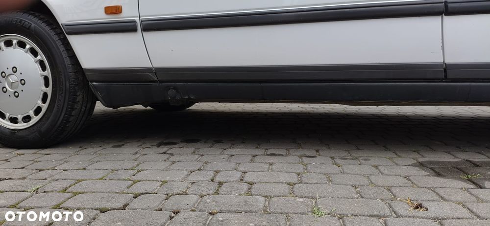 Mercedes-Benz W124 (1984-1993) - 20
