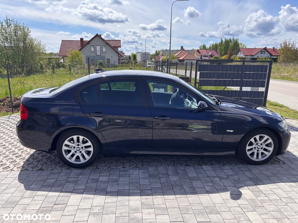 BMW Seria 3 320d DPF - 4