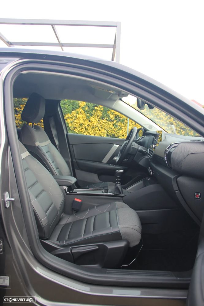 Citroën C4 PureTech 130 Stop&Start SHINE - 6