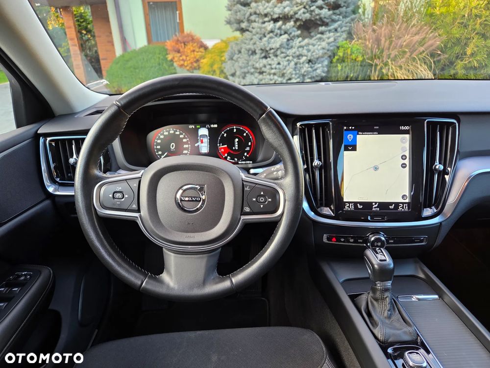 Volvo V60 D4 Geartronic Momentum Pro - 21