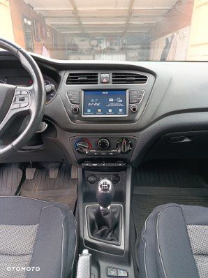Hyundai i20 1.2 Comfort - 6