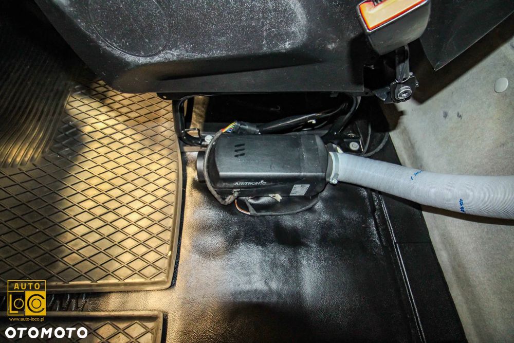 Iveco DAILY CHŁODNIA + MROŹNIA + AGREGAT x 2 + AUTOMAT - 20