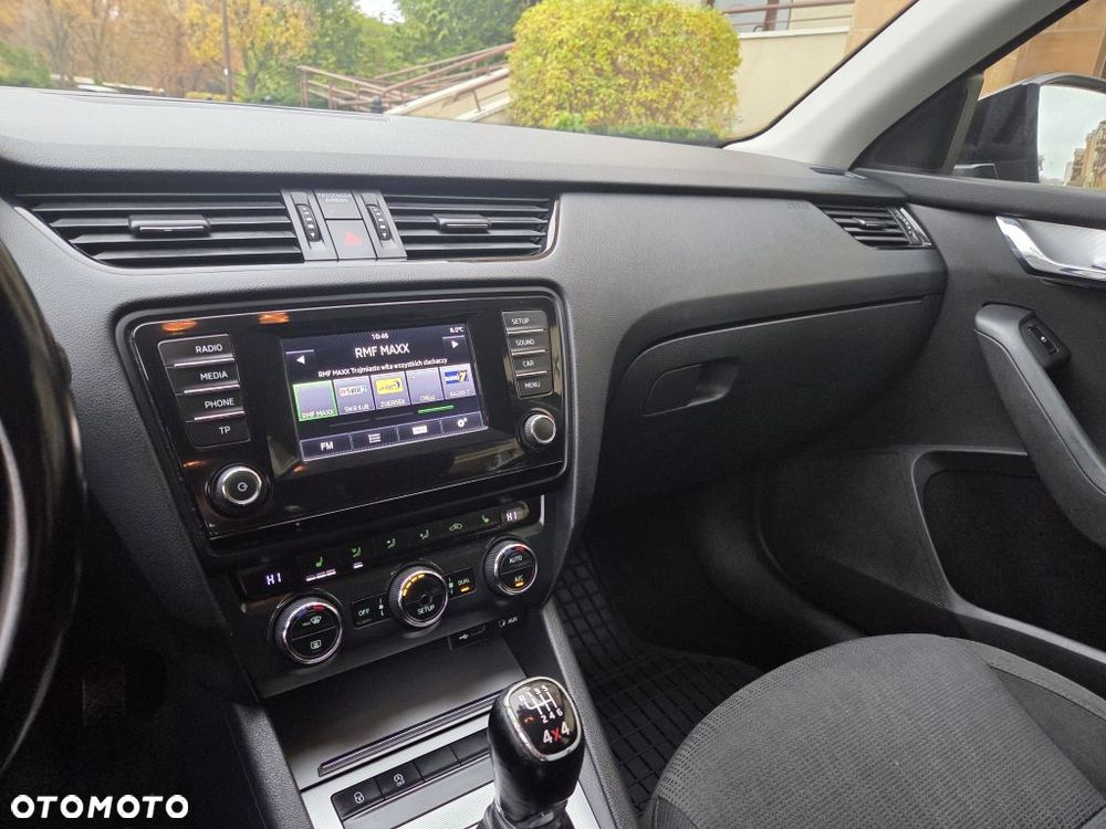 Skoda Octavia 2.0 TDI 4x4 Elegance - 36