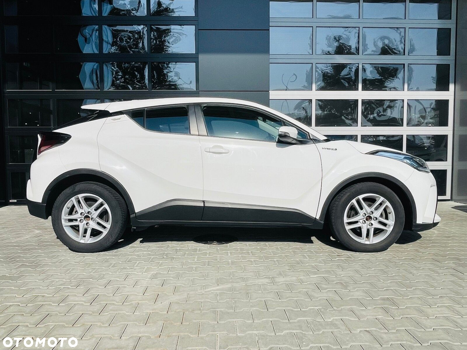 Toyota C-HR 1.8 Hybrid Premium - 8