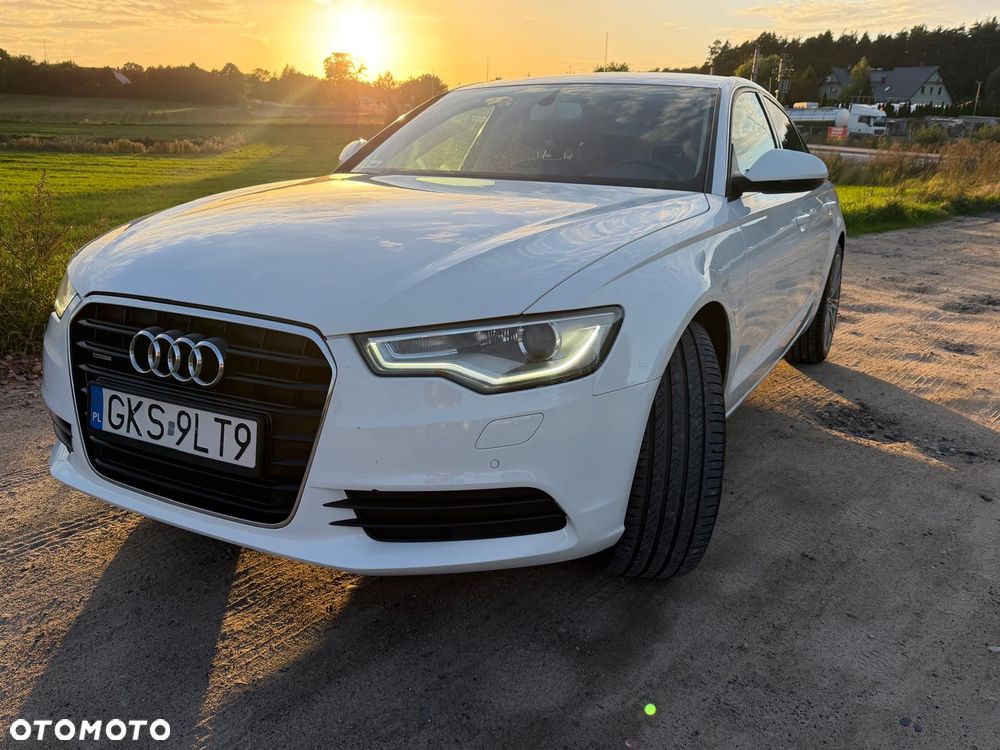 Audi A6 2011 photo 2