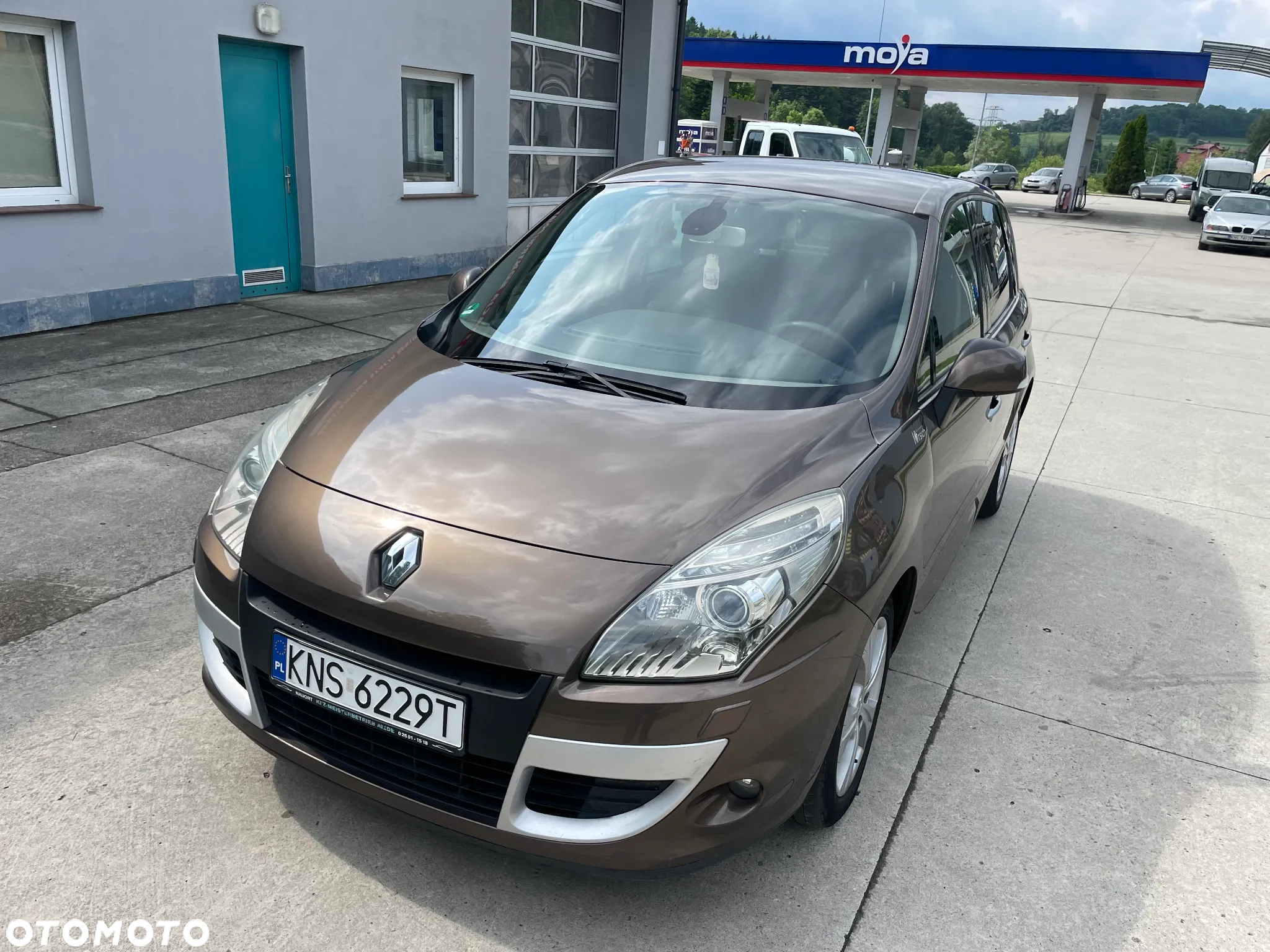 Renault Scenic 1.9 dCi Emotion Plus - 9