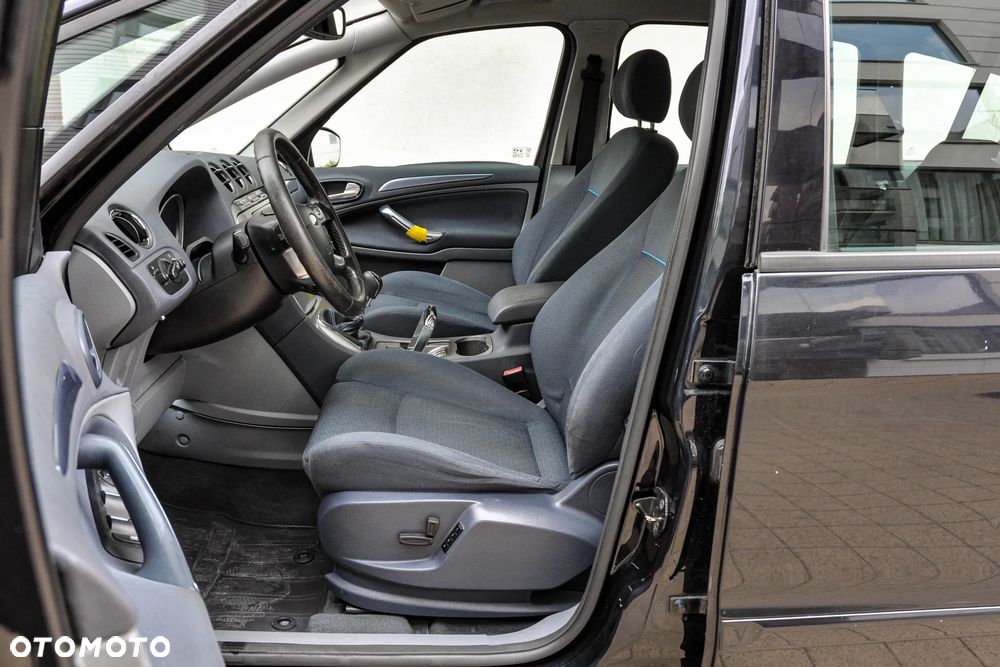 Ford S-Max - 7