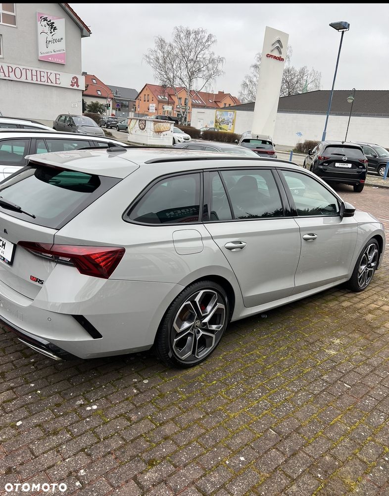 Skoda Octavia - 8