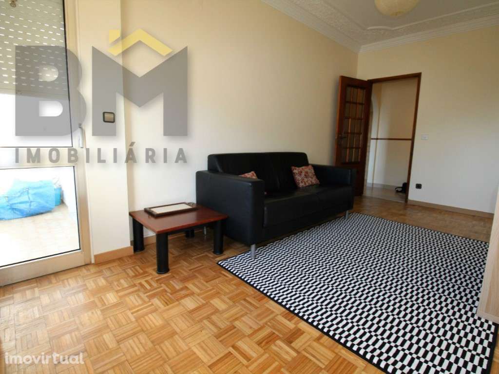 T1 para arrendamento junto ao Centro Saúde S. Miguel. - Grande imagem: 4/12