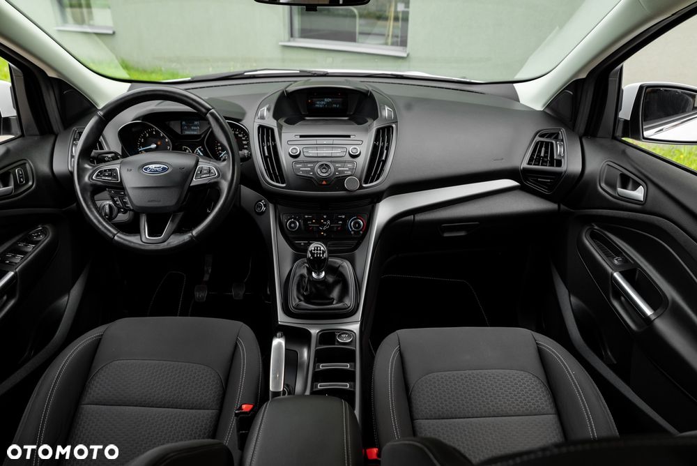 Ford Kuga 1.5 EcoBoost FWD Trend ASS - 26