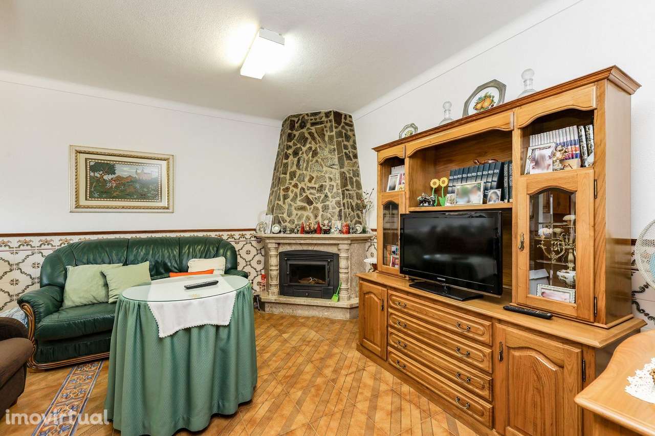 Moradia T8 de 288 m² no Centro de Montargil – Junto à Barragem - Grande imagem: 4/49