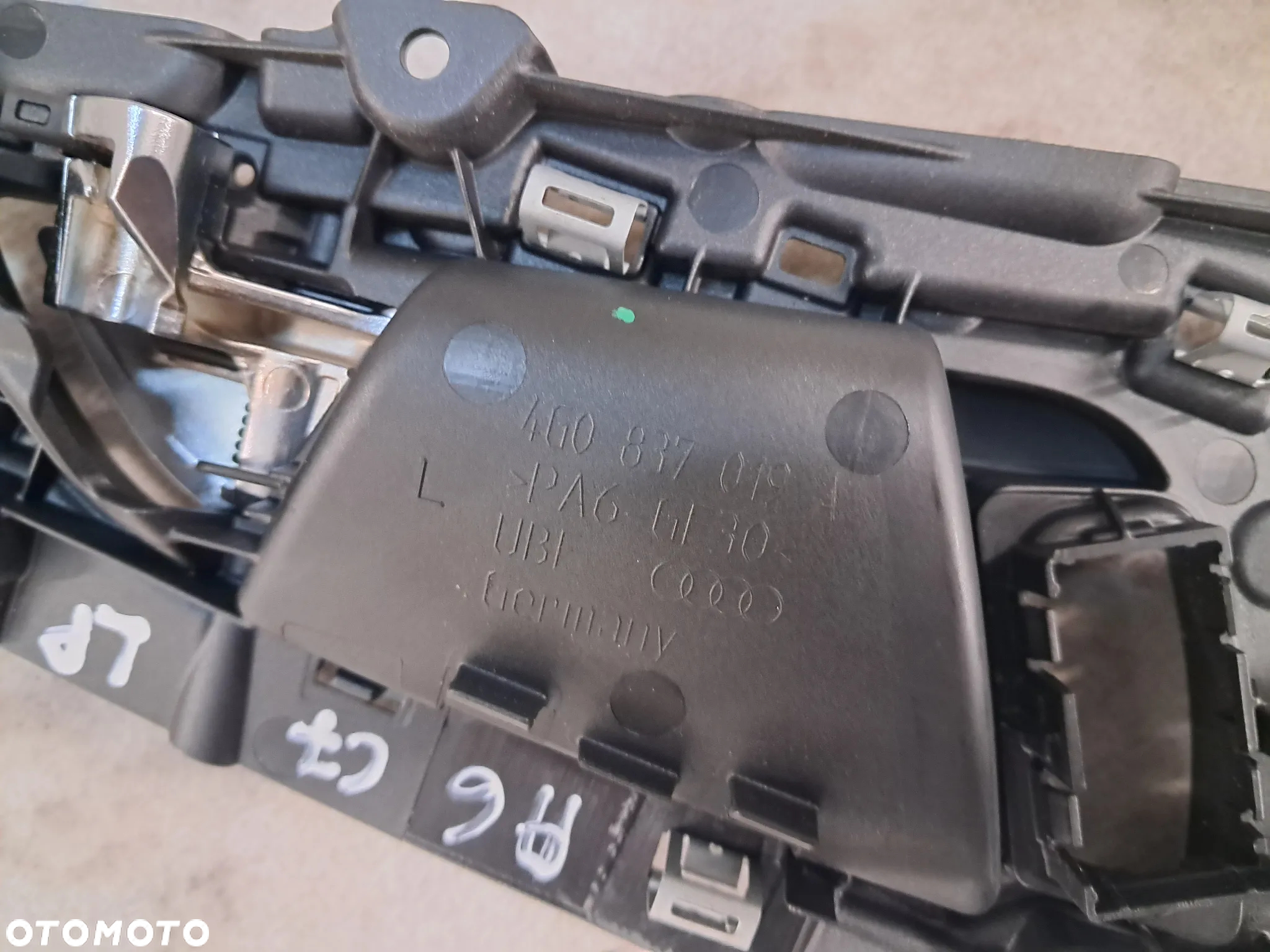 Klamka Lewy Przód Wewnętrzna Audi A6 C7 Europa 4G0837019A - 4