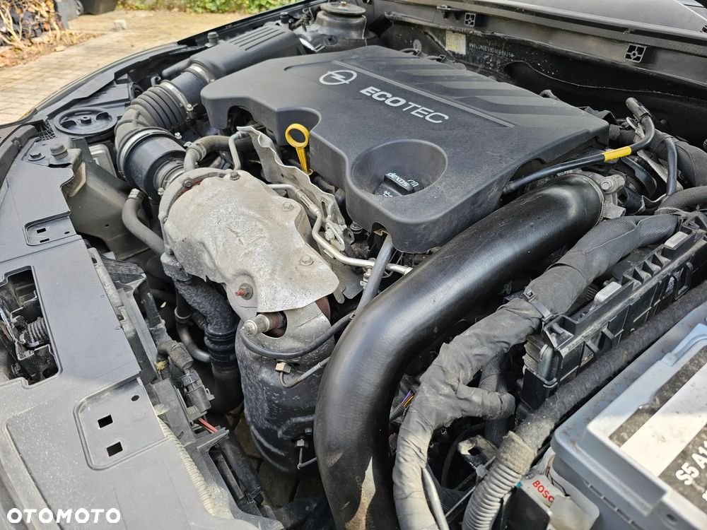 Opel Insignia 2.0 CDTI Cosmo S&S - 20