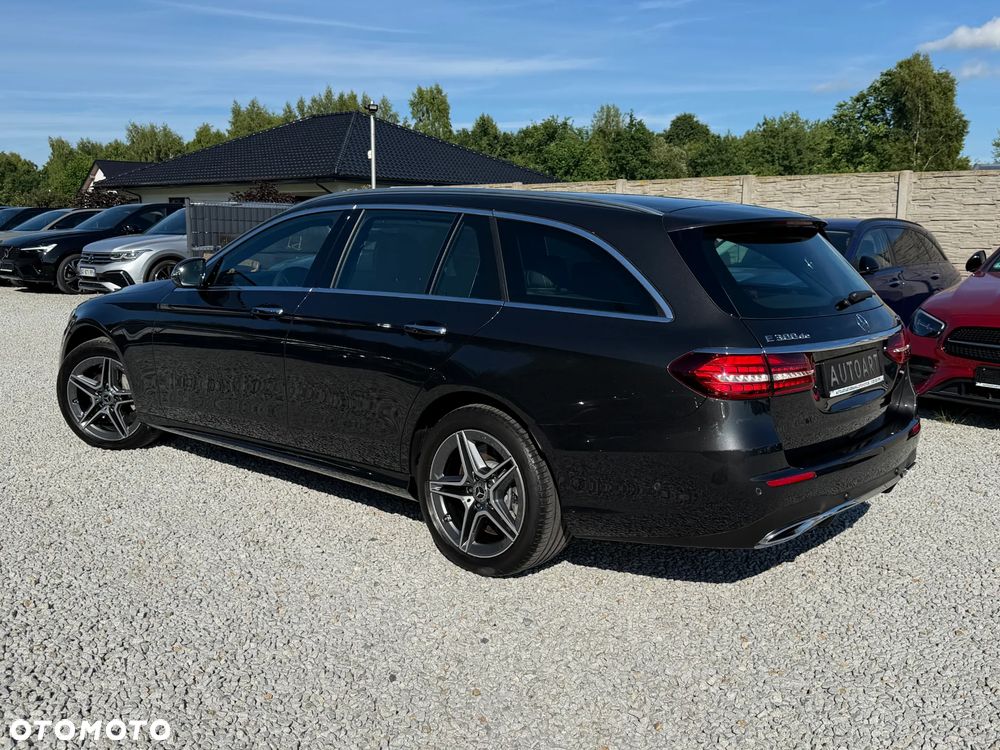 Mercedes-Benz Klasa E 300 de PHEV 4-Matic AMG 9G-Tronic - 10