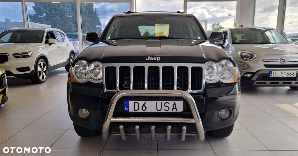 Jeep Grand Cherokee - 15