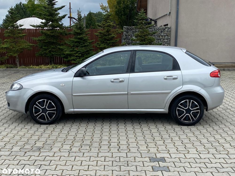 Chevrolet Lacetti 1.4 SE / Plus - 2