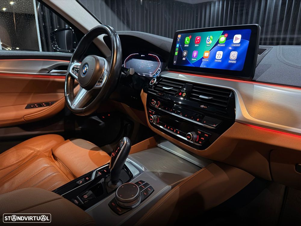 BMW 520 e Line Luxury - 33