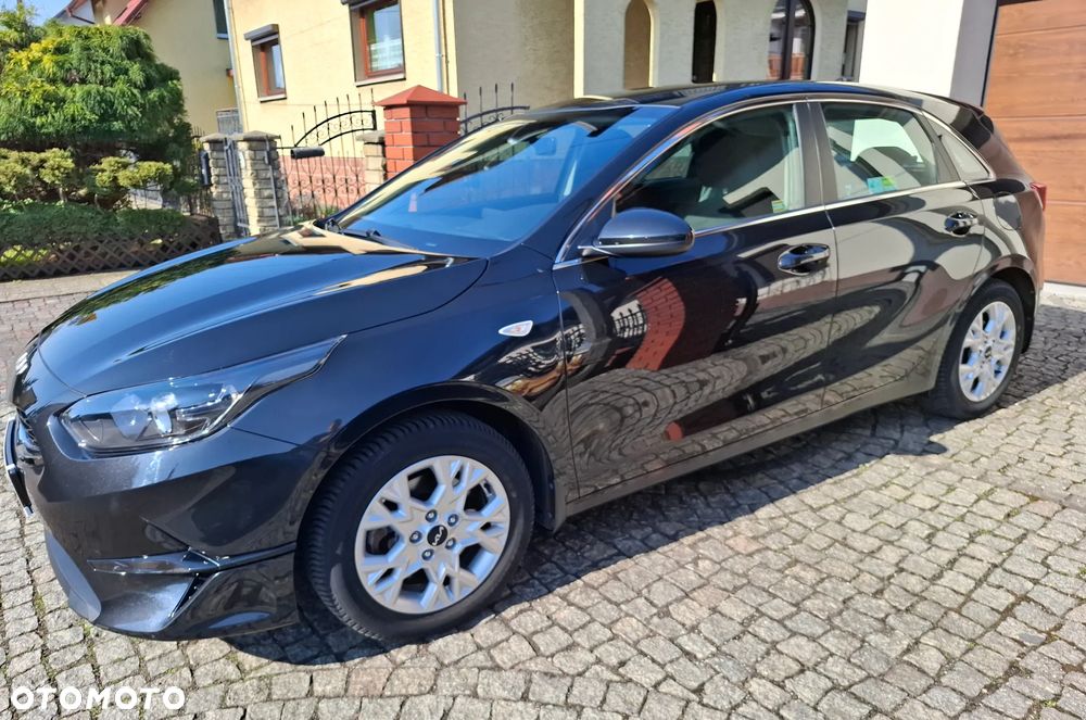Kia Ceed 1.5 T-GDI M - 4