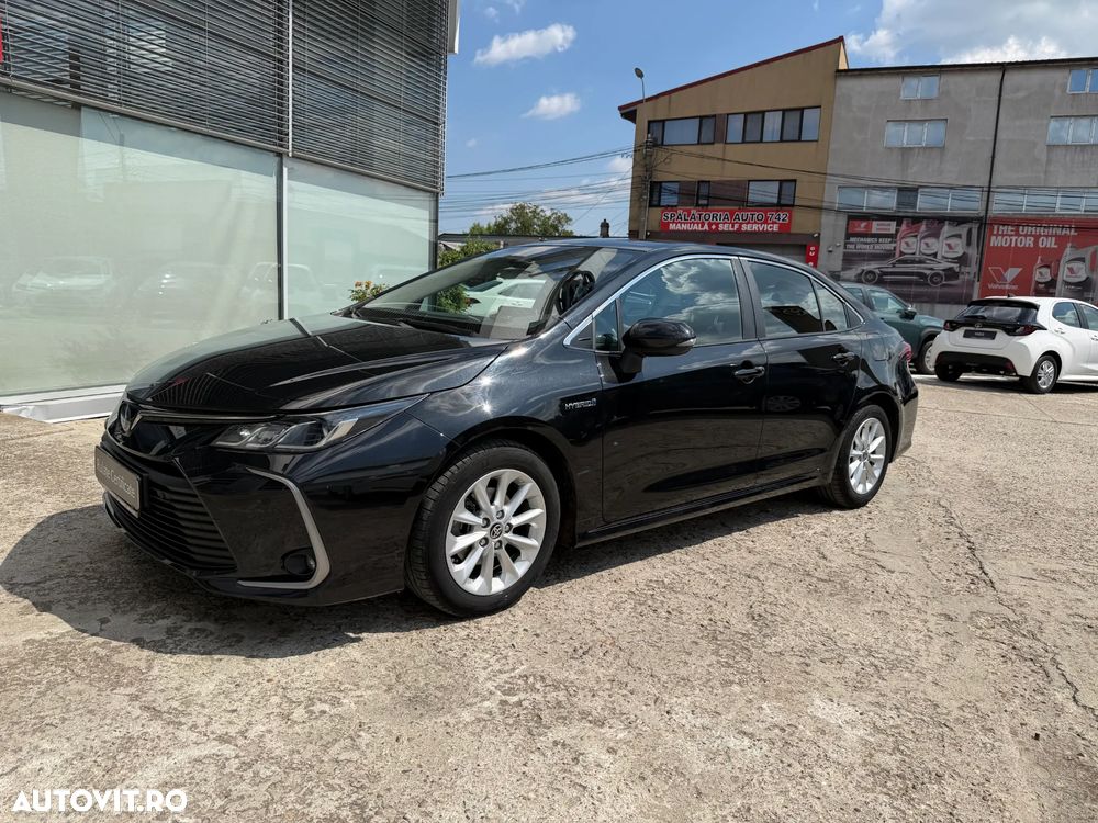 Toyota Corolla - 3