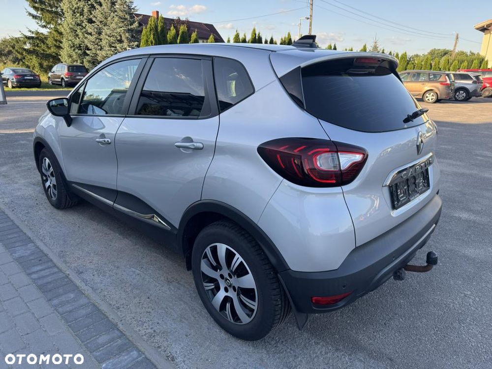 Renault Captur (ENERGY) dCi 90 EDC BOSE EDITION - 4