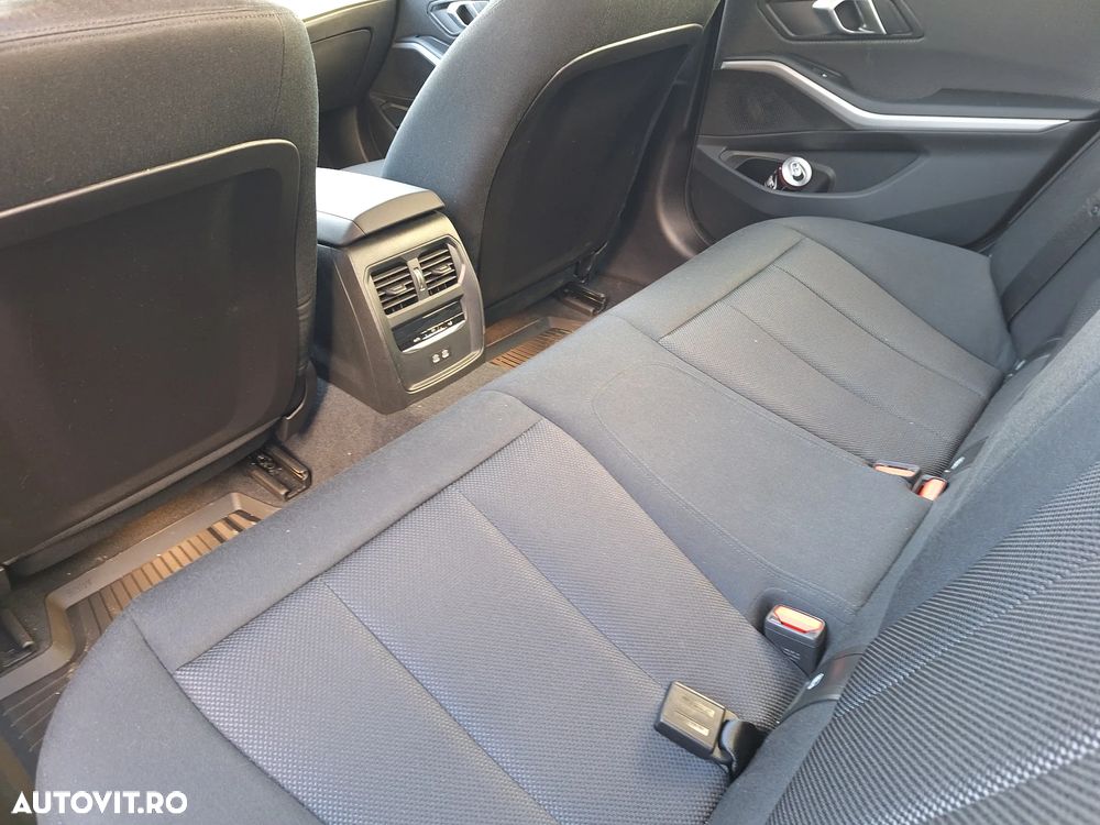 BMW Seria 3 330e xDrive AT PHEV - 4