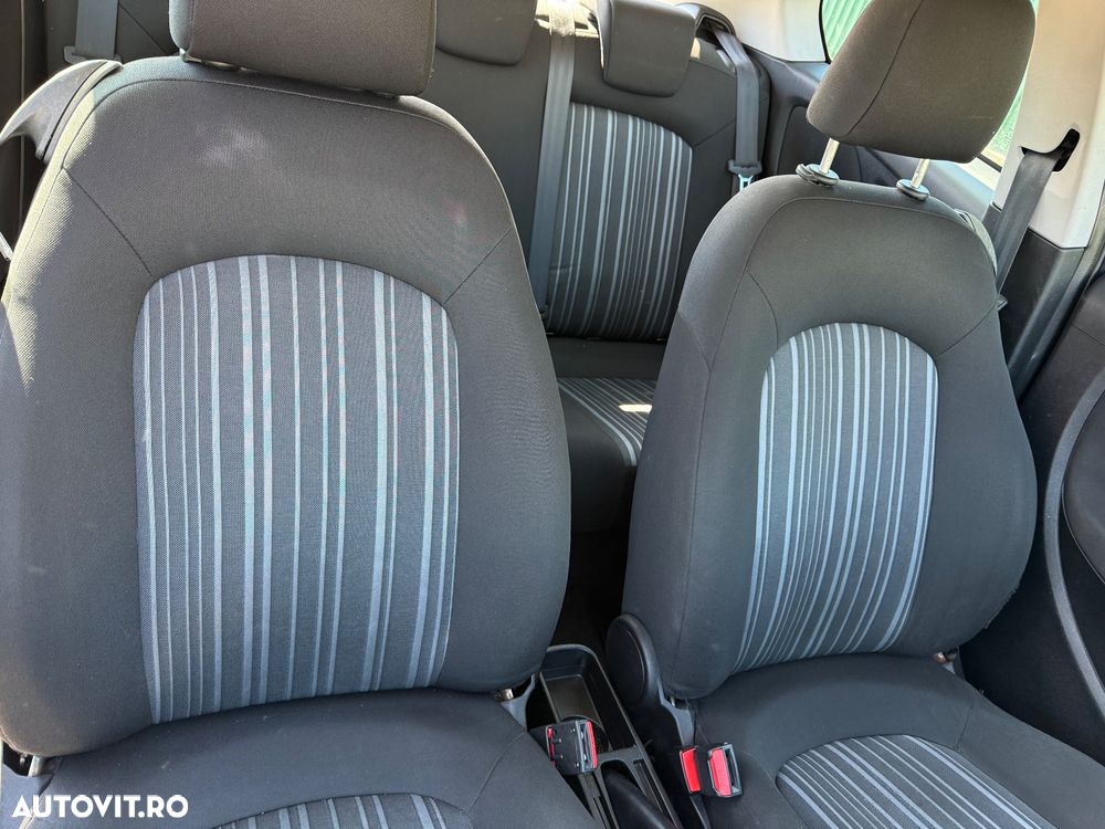 Fiat Punto 1.2 8V Active - 22