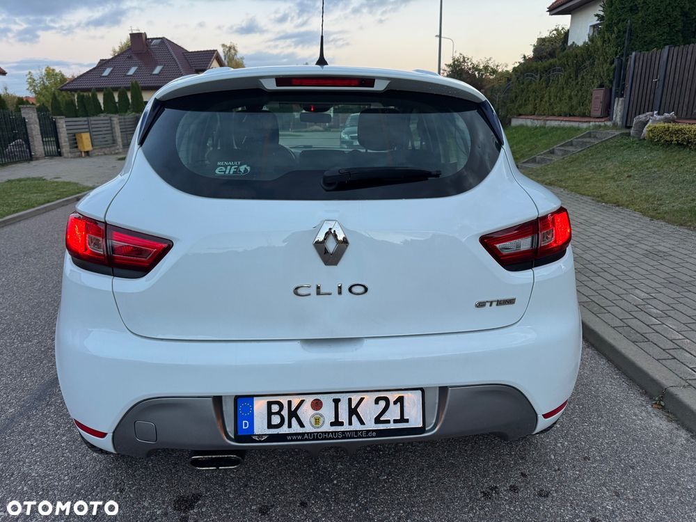 Renault Clio - 16