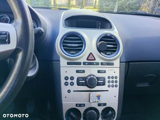 Opel Corsa 1.2 16V Essentia - 16