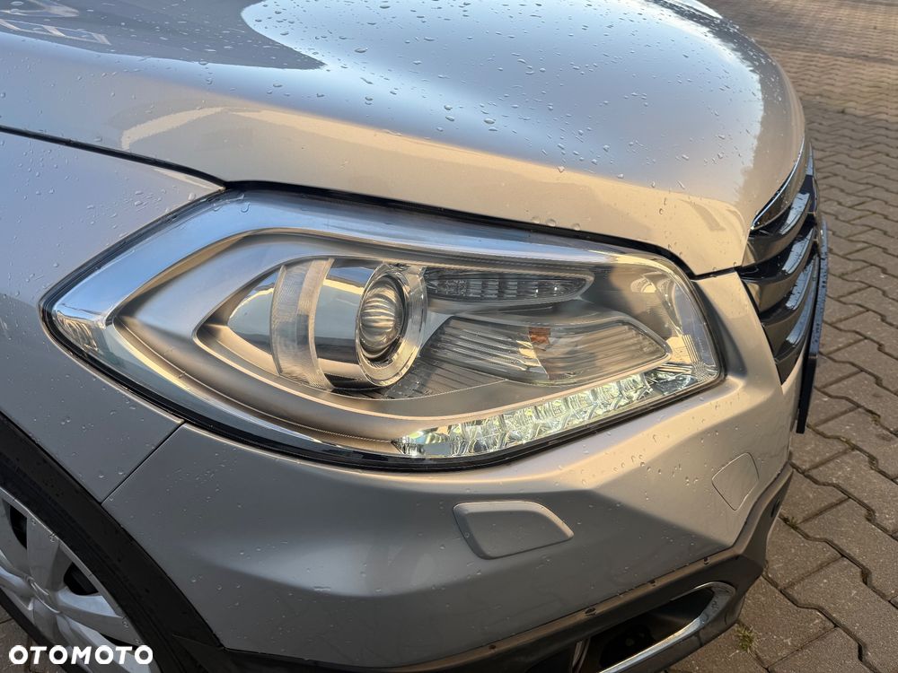 Suzuki SX4 S-Cross 1.6 DDiS Premium Plus 4WD - 8