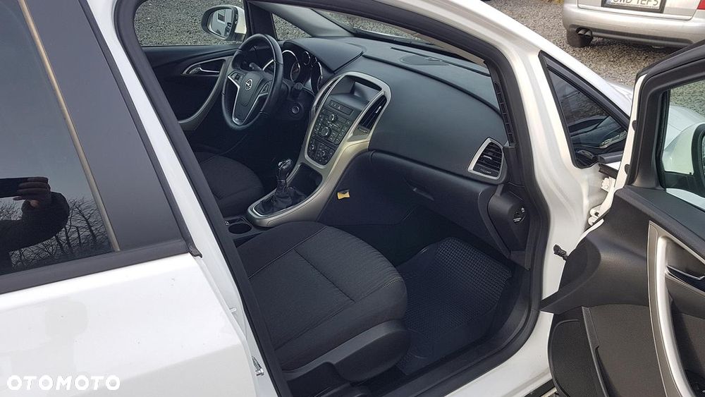 Opel Astra 1.4 Turbo Active - 26