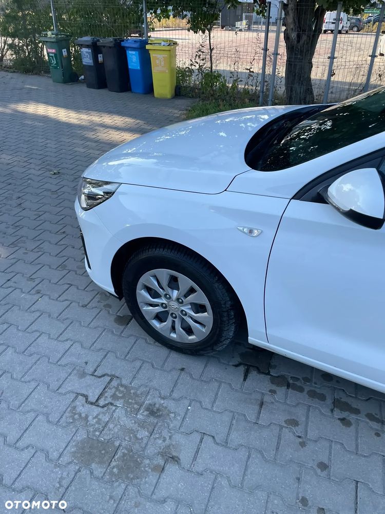 Hyundai i30 1.5 DPI Classic + - 8