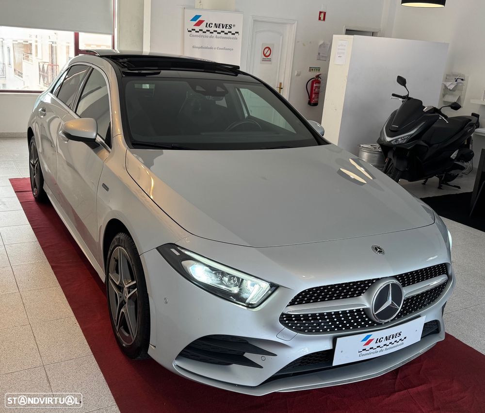 Mercedes-Benz A 250 e AMG Line - 6