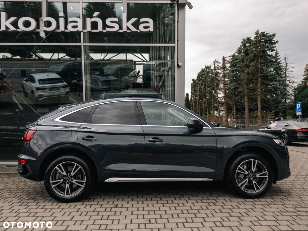 Audi Q5 Sportback - 14