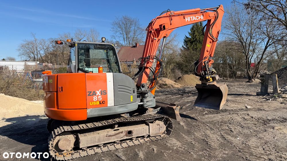Hitachi ZX-85 USB LC - 30