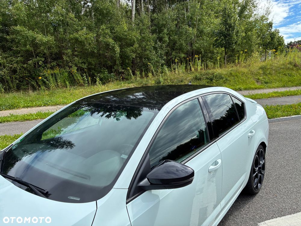 Skoda Octavia 2.0 TSI RS Challenge 245 DSG - 9