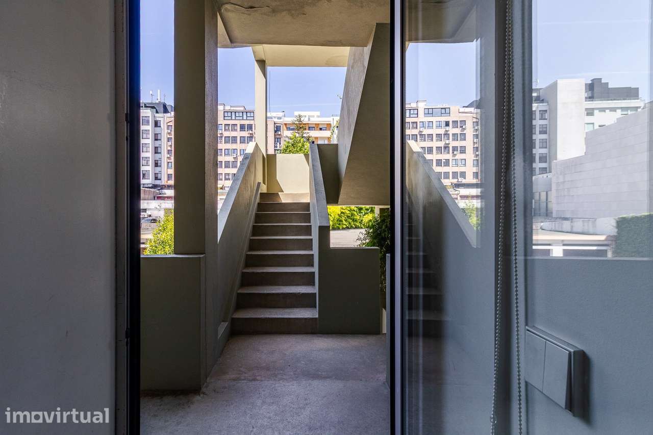 Apartamento T3 mobilado e equipado, Porto - Grande imagem: 2/56