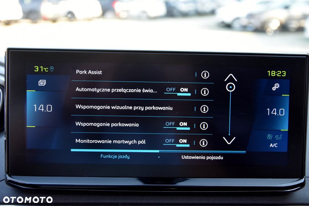 Peugeot 3008 1.6 PureTech HYbrid4 GT Line S&S EAT8 - 21