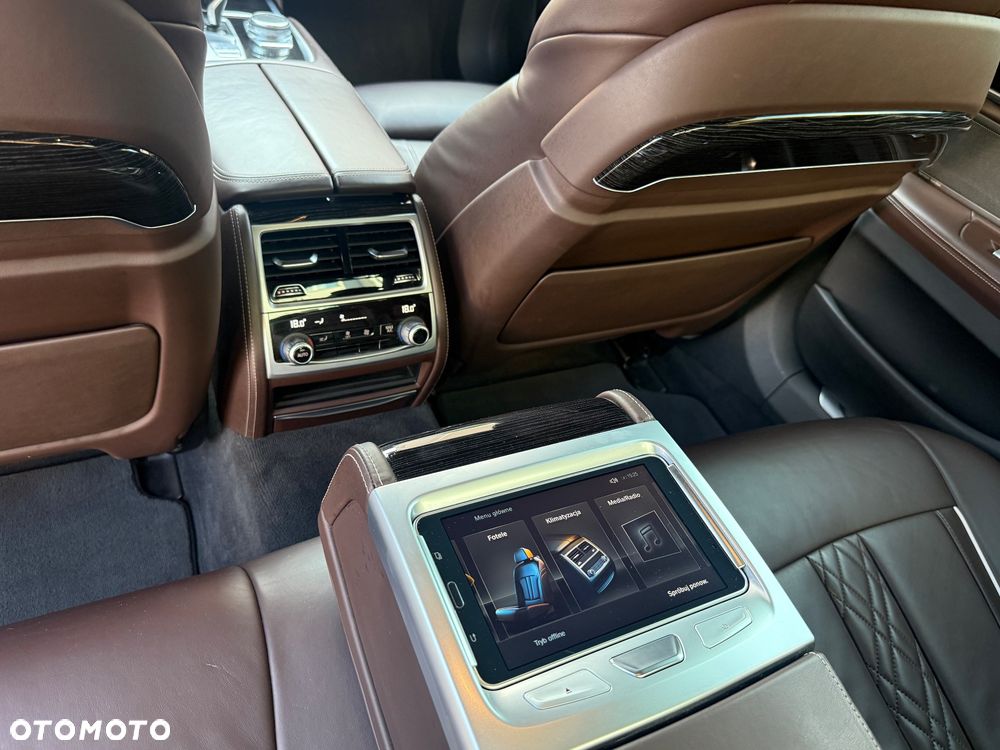 BMW Seria 7 750d xDrive sport - 15