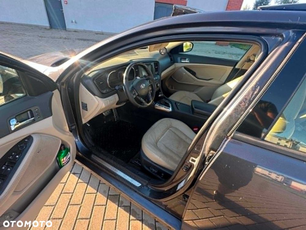 Kia Optima - 7