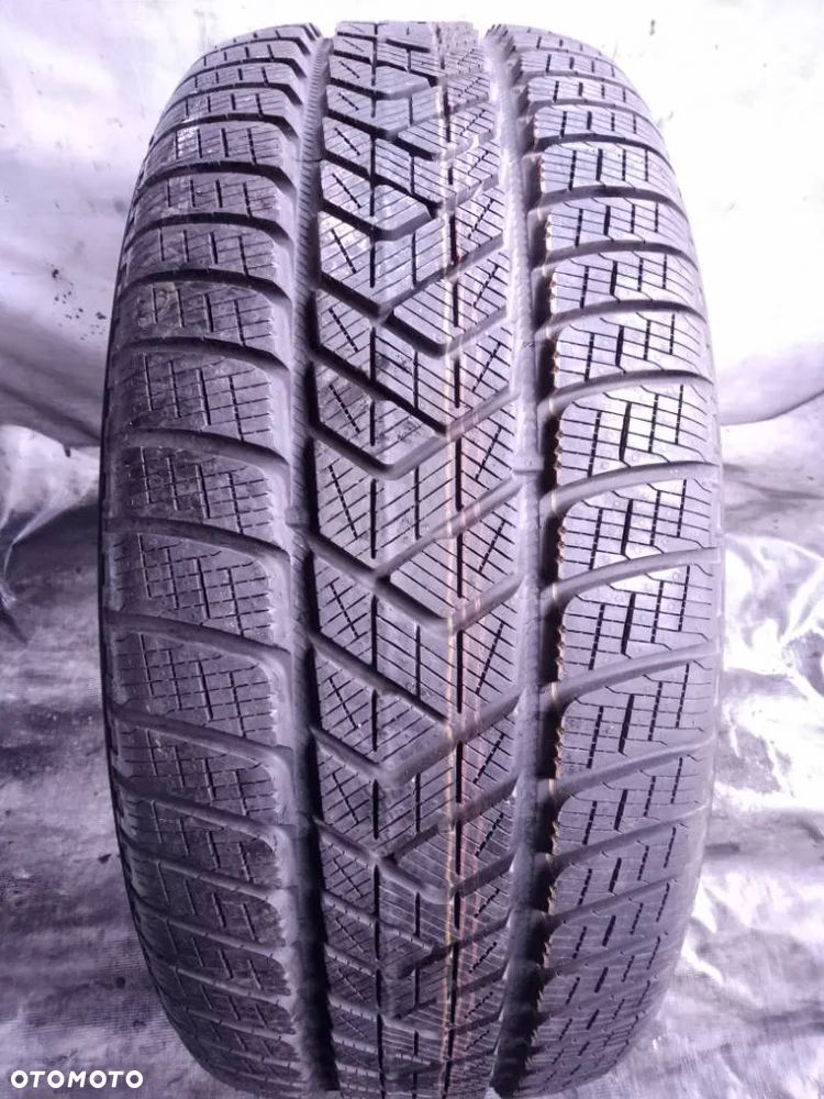 Pirelli Scorpion Winter 255/55 R18 109V 2024 - 1